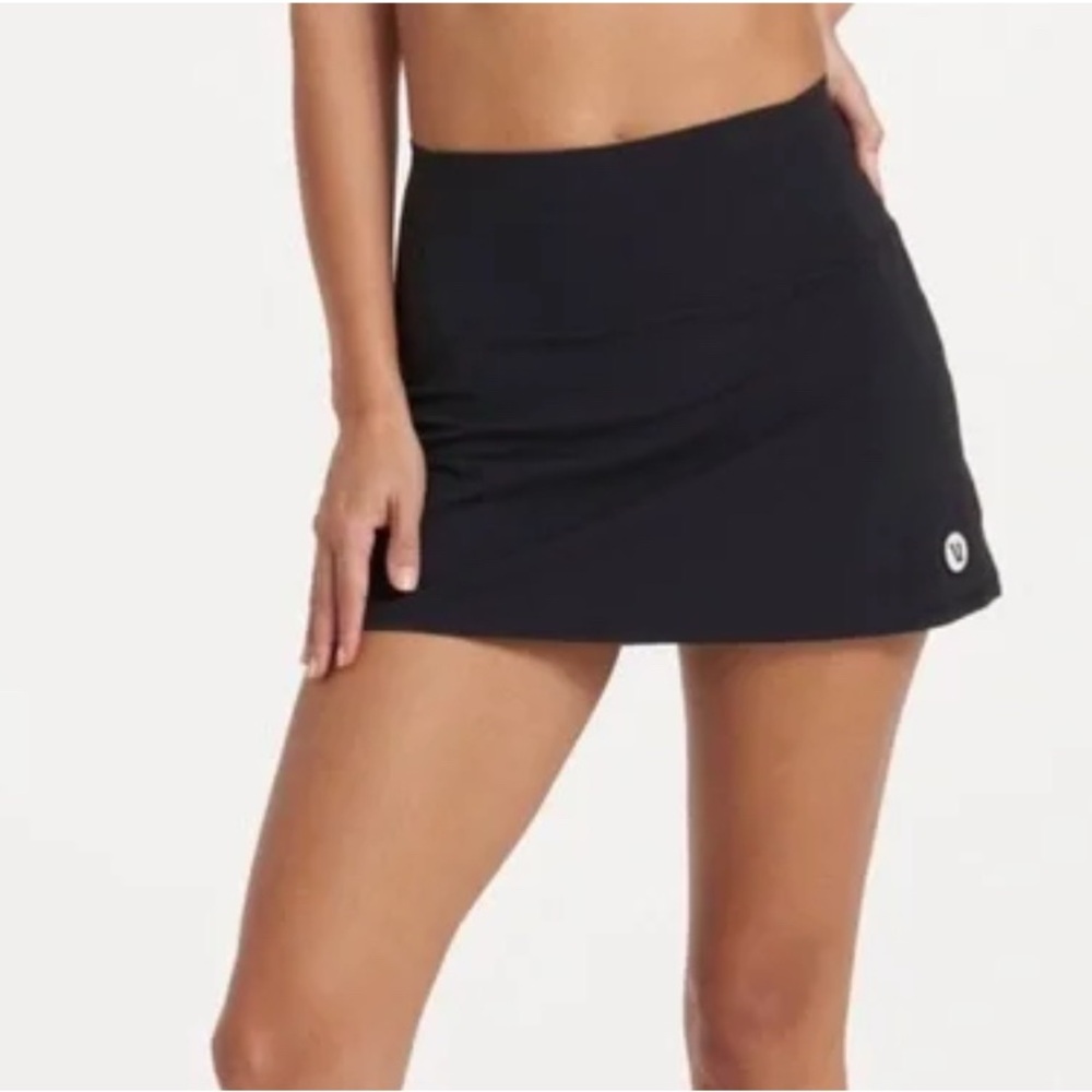 Vuori Black Women's Skirt L